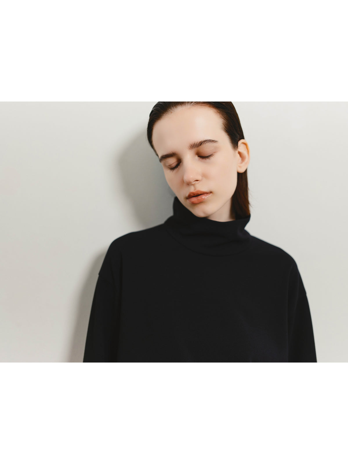 2WAYネックブラウス／2-WAY NECK BLOUSE