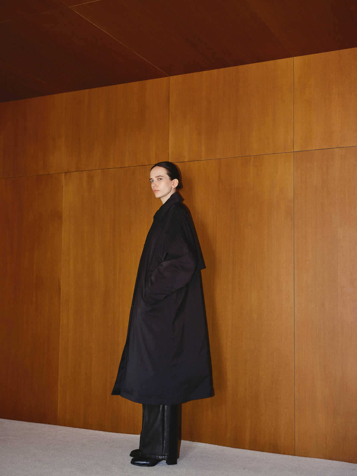 ラグランロングダウンコート／ RAGLAN LONG DOWN COAT