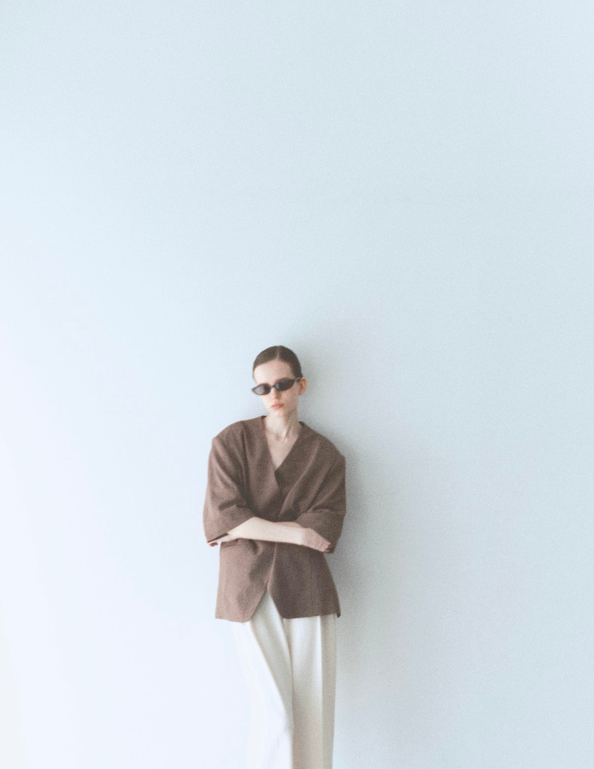リネンタッチハーフスリーブジャケット(BROWN) 𝖫𝗂𝗇𝖾𝗇-𝖳𝗈𝗎𝖼𝗁